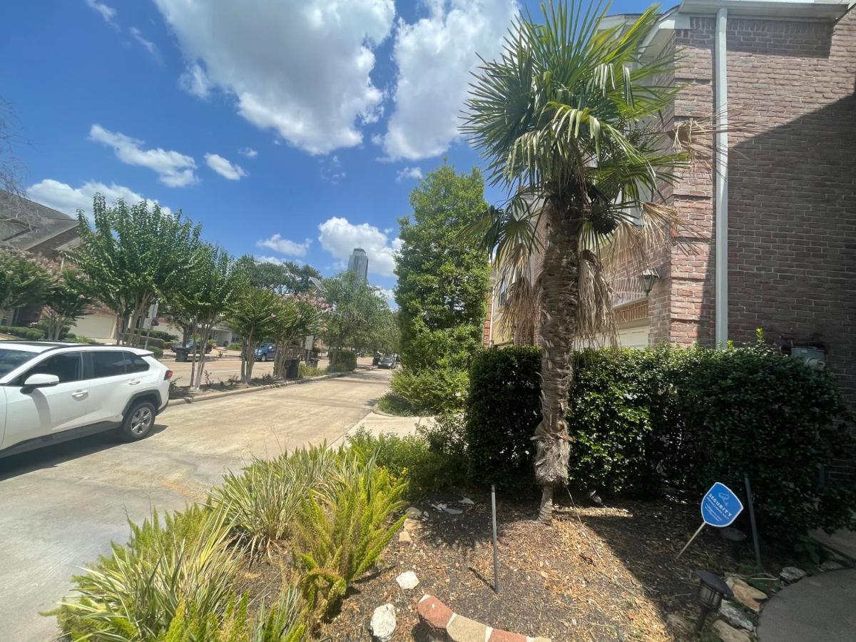 Insperit Home At Galleria With Heated Pool Spa Houston Exterior foto