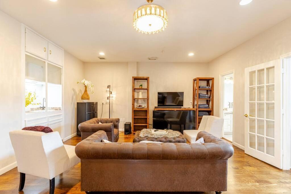 Insperit Home At Galleria With Heated Pool Spa Houston Exterior foto
